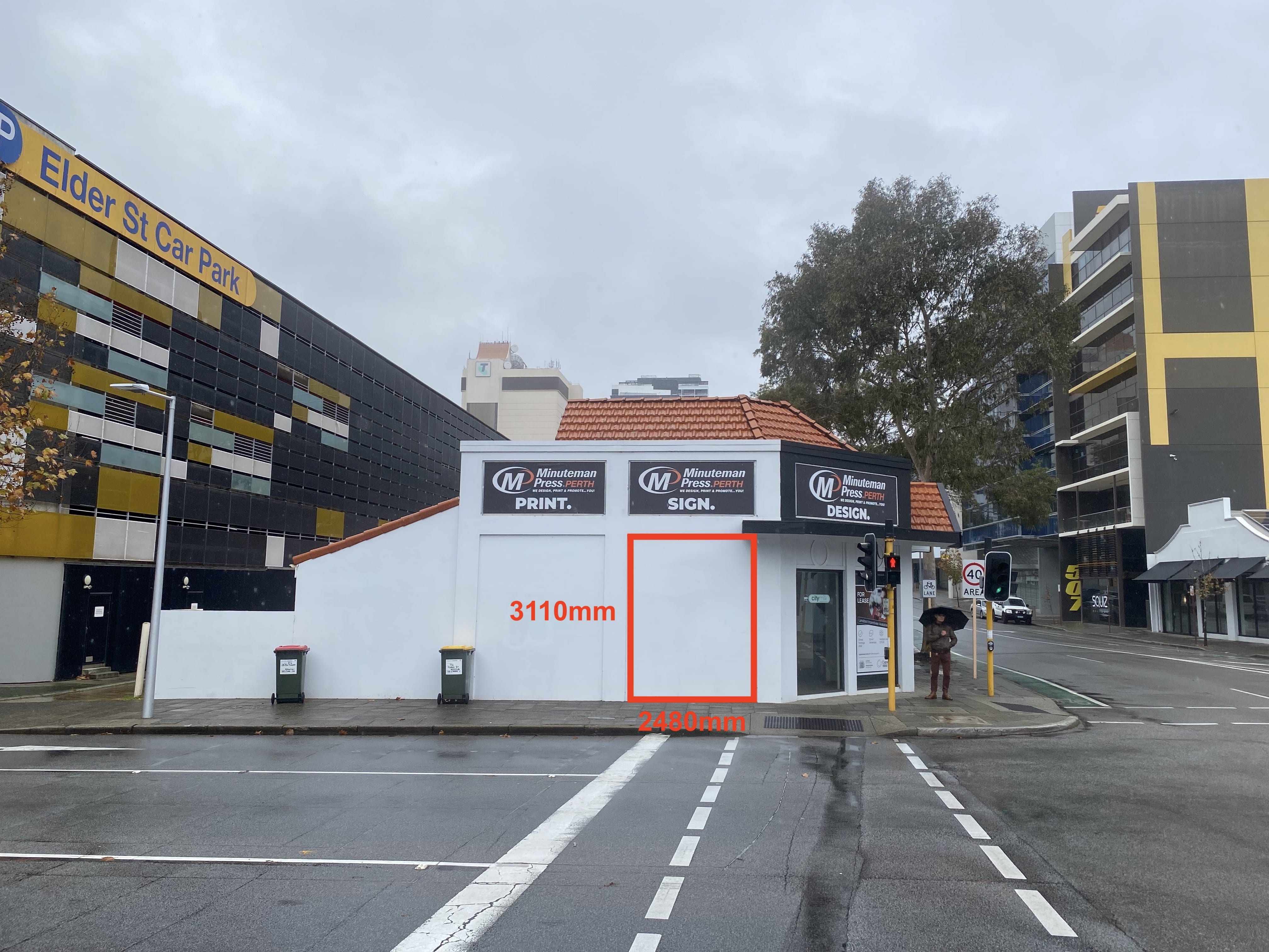 Huge Exposure to Murray & Elder St Traffic Lights